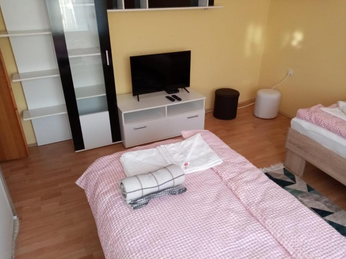 Lale'S Room Palić エクステリア 写真